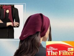 Esta pequeña bufanda triangular está de repente en todas partes. Aquí se explica cómo usarlo | vida y estilo