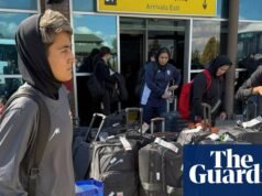 La selección iraní de fútbol femenino regresa a casa tras el drama del asilo en Australia | Equipo de fútbol femenino iraní