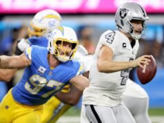 49ers buscan alas defensivas mientras las estrellas se rehabilitan