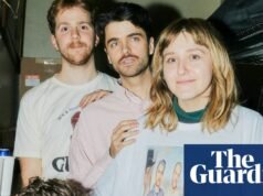 “¡Cuatro adolescentes de unos treinta años!” La adorable pandilla de comediantes neoyorquinos Simple Town llega a Londres | Comedia