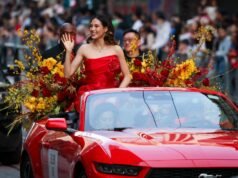 La campeona olímpica Eileen Gu encabeza el desfile del Año Nuevo Chino en San Francisco