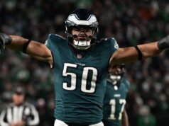 Fuentes: El apoyador Jaelan Phillips deja a los Eagles por los Panthers