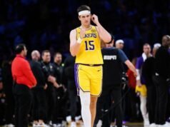 Austin Reaves se desnudó al final de la victoria de los Lakers, según un informe
