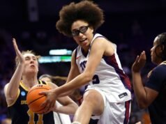 March Madness Live Tracker femenino: actualizaciones de la primera ronda del viernes