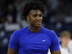 Se informa que Patrick Ngongba II de Duke está listo para jugar contra TCU a pesar de usar un scooter para ingresar a la arena