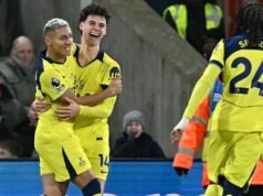 Rumores de transferencias, noticias: cuatro clubes persiguen al defensa de los Spurs Gray