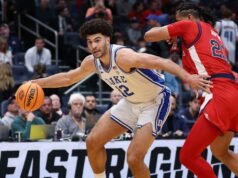 Cómo apostar Tennessee-Michigan el domingo; ¿Duke terminará con la carrera de UConn?