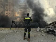 Los residentes huyen mientras Israel bombardea el sur de Beirut