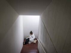 Las sirenas suenan en todo Israel mientras la Operación León Rugiente entra en su tercer día