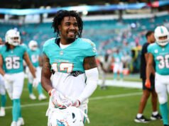 Jaylen Waddle intercambia notas: los Broncos renuncian a la selección de primera ronda para salvar a los Dolphins de la reconstrucción