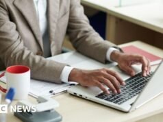 Se anima a las empresas a comprobar si otros usuarios han cambiado sus datos en Companies House.