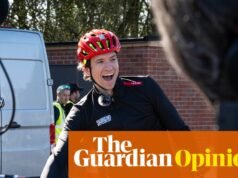 La opinión de The Guardian sobre la caída de las donaciones caritativas: el aumento del costo de vida es parte del problema, pero no todo | Editorial