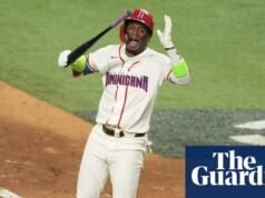 Llamada perdida pone fin a la semifinal del Clásico Mundial de Béisbol cuando Estados Unidos vence a República Dominicana | Clásico Mundial de Béisbol