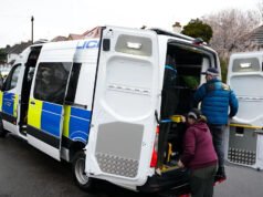 Dos iraníes acusados en virtud de la ley de seguridad nacional