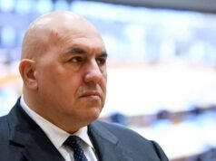 Ministro de Defensa italiano criticado por viaje familiar a Dubai