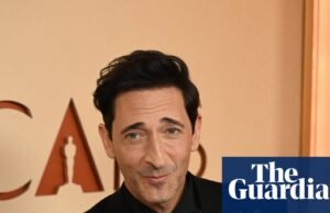 ¿Demasiados hermanos? Abordando el tema de los mensajes sobre las solapas masculinas en los Oscar | Accesorios