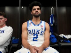 La brutal pérdida de balón de Cayden Boozer corona el sorprendente colapso de Duke ante UConn en Elite Eight