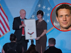 El actor Johnny Wactor recibe póstumamente el premio al heroísmo de la Sociedad Medal of Honor