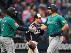 Clásico Mundial de Béisbol: Cal Raleigh mantiene racha de golpes tras negarle a su compañero de Marineros Josh Naylor