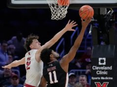 UMass arruina la temporada perfecta del No. 20 Miami (Ohio) y sorprende a los RedHawks en los cuartos de final del Torneo MAC