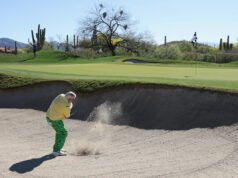John Daly se ríe de sí mismo tras caer en el área de Cologuard Classic: ‘En el episodio de hoy de Jacka**’
