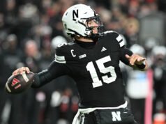 Dylan Raiola llamó a Marcus Mariota y Dillon Gabriel antes de elegir el número 8 para usar en Oregon