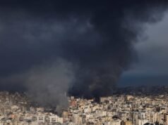 Israel apunta a Hezbollah e Irán, pero las fallas técnicas frenan el progreso en el conflicto en curso