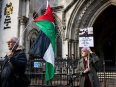 La policía británica cambia de rumbo y dice que los manifestantes de Acción Palestina serán arrestados nuevamente