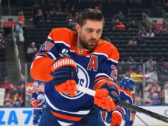 Se espera que la estrella de los Oilers, Leon Draisaitl, se pierda el resto de la temporada regular por una lesión en la parte inferior del cuerpo