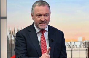 No hay evaluación de la posibilidad de que Irán ataque Londres, dice ministro británico