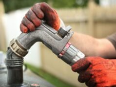 Los precios del fuel oil suben más de £100 debido al conflicto en Oriente Medio