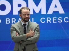 El nuevo ministro de Finanzas de Brasil retrasará los divisivos planes fiscales antes de las elecciones, dicen fuentes