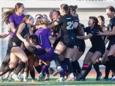 Layla Tucakovic y Mitty en las semifinales de fútbol femenino de la División II de CIF NorCal