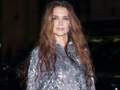 Katie Holmes encontró los zapatos planos perfectos para la primavera y están en Amazon