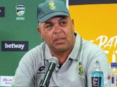 VÍDEO | No es un asfixia, sino un puñetazo, dice el entrenador de Sudáfrica, Shukri Conrad, tras la derrota en la semifinal del Mundial T20 ante Nueva Zelanda