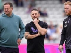 Los jefes de cricket de Inglaterra, Key y Gould, se dirigirán a los medios sobre el desastre de Ashes el lunes