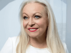 Jacki Weaver se une al elenco piloto del reinicio de ‘Rockford Files’ de NBC