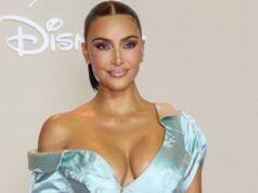 Kim Kardashian usa aceite para cicatrices de 22 dólares con más de 141.000 fanáticos en Amazon