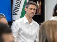 Los votantes deberían rechazar a Mahan y su serie de asuntos pendientes