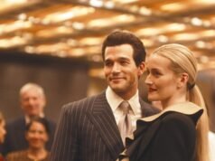 Cómo Love Story Finale maneja las muertes de JFK Jr y Carolyn en un accidente aéreo