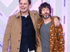 Billy Magnussen y Simon Helberg hablan sobre “The Audacity” en Series Mania