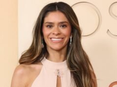 Taylor de Bachelorette reacciona cuando le dicen que “cuelgue” el teléfono