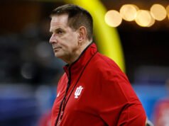 Curt Cignetti da ‘bandera roja’ para transferir a Nick Marsh después de que WR usara tacos dorados durante la práctica de primavera de Indiana