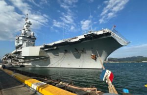 Francia toma las “medidas apropiadas” después de que la aplicación para correr de un marinero revelara la ubicación del portaaviones