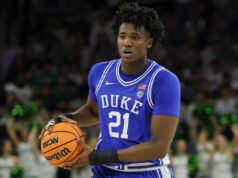 El entrenador en jefe de baloncesto masculino de Duke, Jon Scheyer, dijo que es poco probable que Patrick Ngongba II juegue contra Siena en los dieciseisavos de final el jueves.