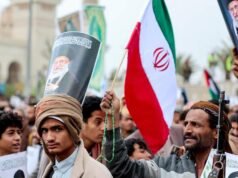 Irán dice estar dispuesto a abrir un nuevo frente en Yemen y cerrar el estrecho de Bab al-Mandeb con los hutíes