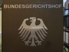 Un tribunal alemán rechaza el intento de obligar a BMW y Mercedes-Benz a dejar de vender coches nuevos con motor de combustión después de 2030