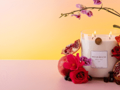 El nuevo aroma floral de esta vela de gran tamaño durará meses.