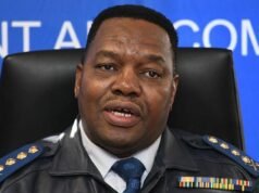 El jefe de policía de Sudáfrica comparecerá ante el tribunal por un controvertido contrato sanitario