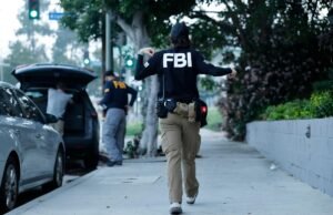 El FBI y la policía de Los Ángeles se enfrentan a la amenaza de las pandillas